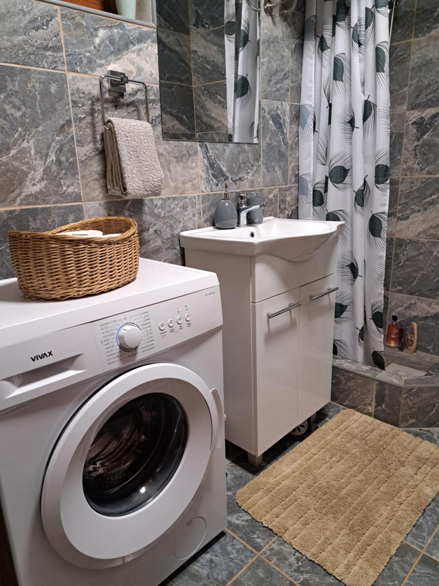 סלוניי Guest House Mihovil מראה חיצוני תמונה